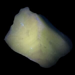 Jadeite Swirl Art Glass Cullet Glowing Manganese Slag Glass #4GX170